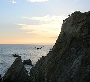 Cliff diver in Acapulco